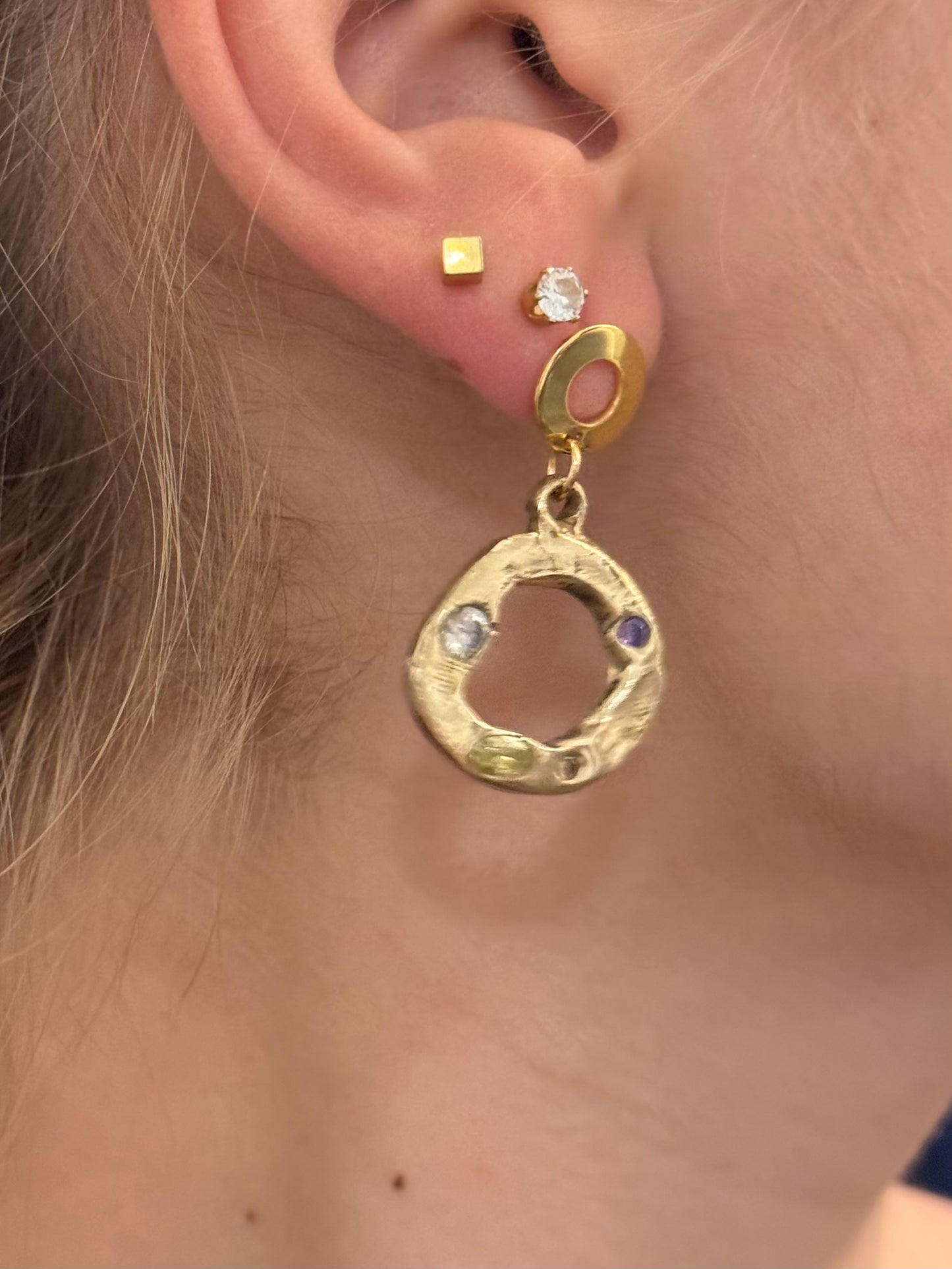 Onda Earrings