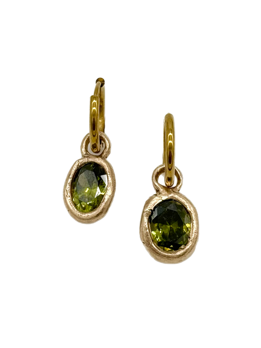 Hoja Earrings